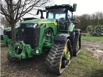 Tractor JOHN DEERE