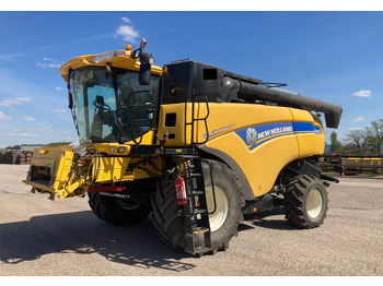 Cosechadora de granos NEW HOLLAND