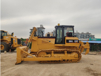 Bulldozer CATERPILLAR D6G