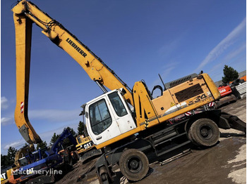 Manipulador de materiales LIEBHERR