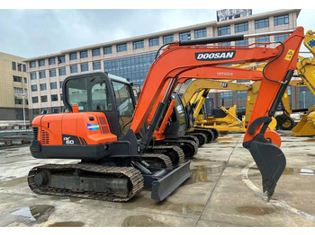 Miniexcavadora Doosan DX60-9C: foto 1