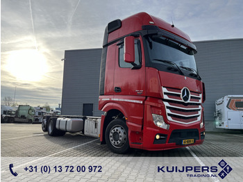 Camión chasis MERCEDES-BENZ Actros 2545