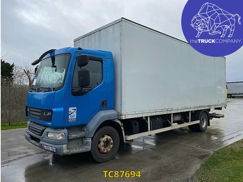 Camión caja cerrada DAF LF 55 220