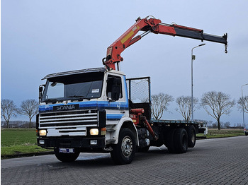 Camión caja abierta SCANIA P93