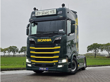 Cabeza tractora SCANIA S 650