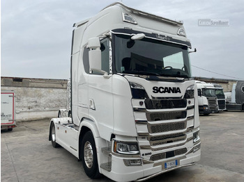 Cabeza tractora SCANIA S 500