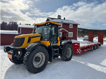 Tractor JCB