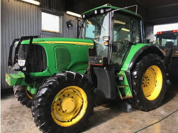 Tractor JOHN DEERE 6820