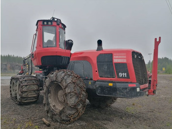 Procesadora forestal KOMATSU