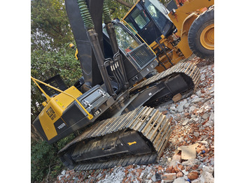 Excavadora de cadenas VOLVO EC 210 D  Volvo: foto 4