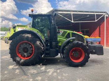 Tractor Claas Axion 960: foto 4