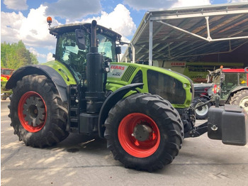 Tractor Claas Axion 960: foto 3