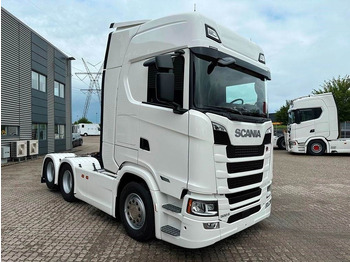 Cabeza tractora SCANIA S 500