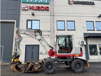 Excavadora de ruedas TAKEUCHI TB175