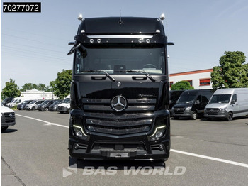 Cabeza tractora Mercedes-Benz Actros 1833 Actros 4X2 GigaSpace Retarder 2xTanks LED ACC Navi: foto 2