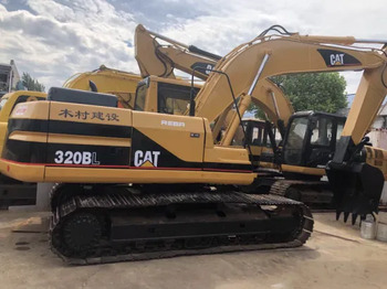 Excavadora de cadenas CATERPILLAR 320BL