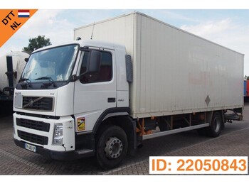 Camión caja cerrada VOLVO FM9 260