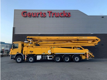 Camión bomba de hormigón MERCEDES-BENZ Actros