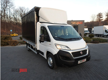 Furgoneta con lona FIAT Ducato