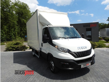 Furgoneta caja cerrada IVECO Daily 35c14