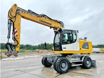 Excavadora de ruedas LIEBHERR A 918