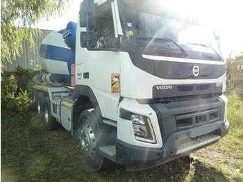 Camión hormigonera VOLVO FMX 450