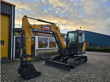 Miniexcavadora XCMG XE60GA: foto 2