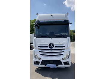 Cabeza tractora MERCEDES-BENZ Actros 1848