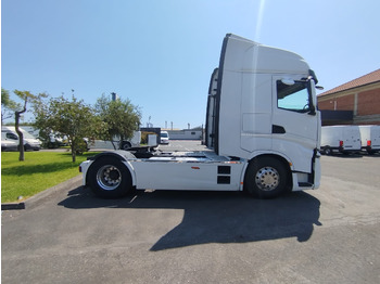 Cabeza tractora IVECO S-WAY