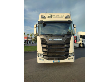 Cabeza tractora SCANIA R 520