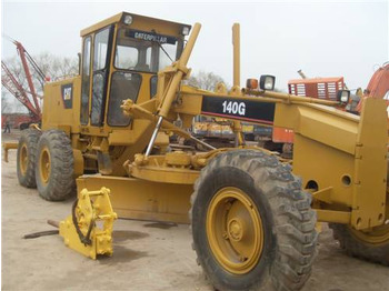 Grader CATERPILLAR 140G