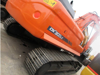 Excavadora de cadenas DOOSAN DX300LC