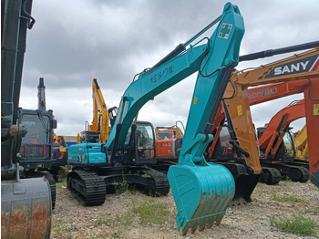 Excavadora de cadenas Kobelco SK 210: foto 2