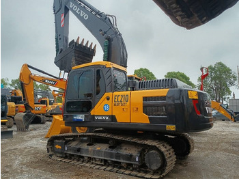 Excavadora de cadenas VOLVO EC210