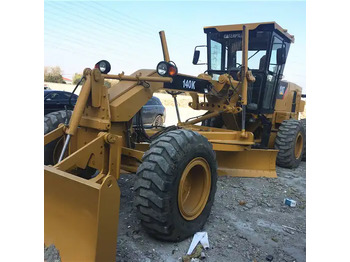 Grader CATERPILLAR 140H