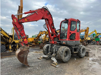 Excavadora de ruedas KOMATSU