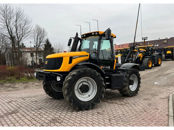 Tractor JCB