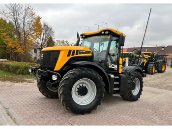 Tractor JCB