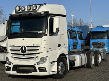 Camión chasis MERCEDES-BENZ Actros