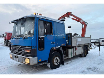 Camión caja abierta VOLVO FL6