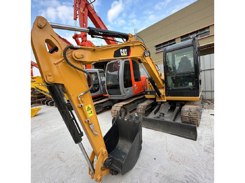 Miniexcavadora CATERPILLAR 306E