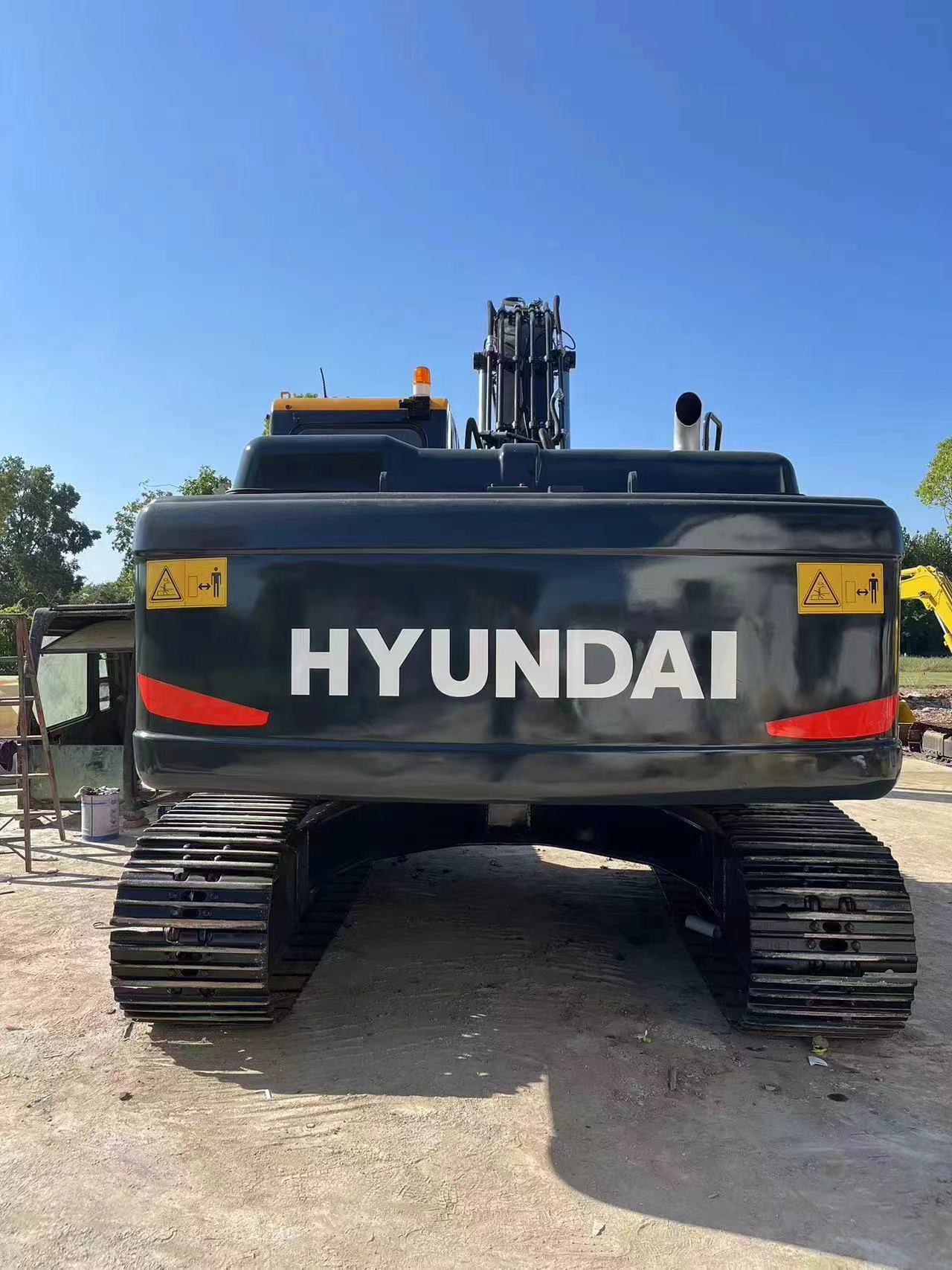 Excavadora de cadenas Hyundai 220: foto 5