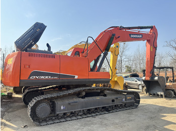 Excavadora de cadenas DOOSAN DX300