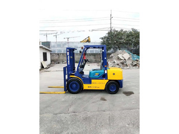 Leasing para Komatsu FD30 Komatsu FD30: foto 3