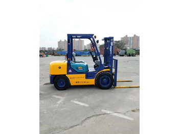 Leasing para Komatsu FD30 Komatsu FD30: foto 4