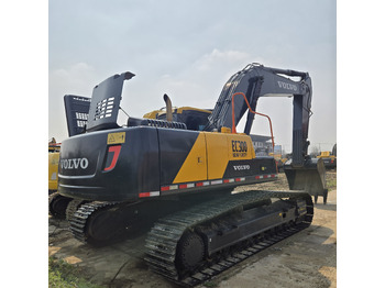 Excavadora de cadenas VOLVO EC300: foto 2