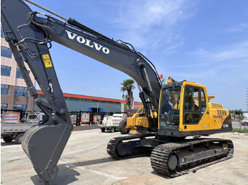 Excavadora de cadenas VOLVO EC210BLC