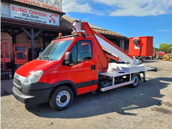 Camión con plataforma elevadora IVECO Daily 35s11