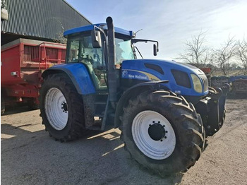 Tractor New Holland TVT 190: foto 2