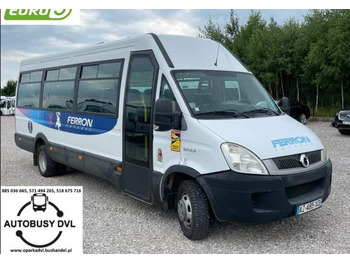 Minibús IVECO Daily